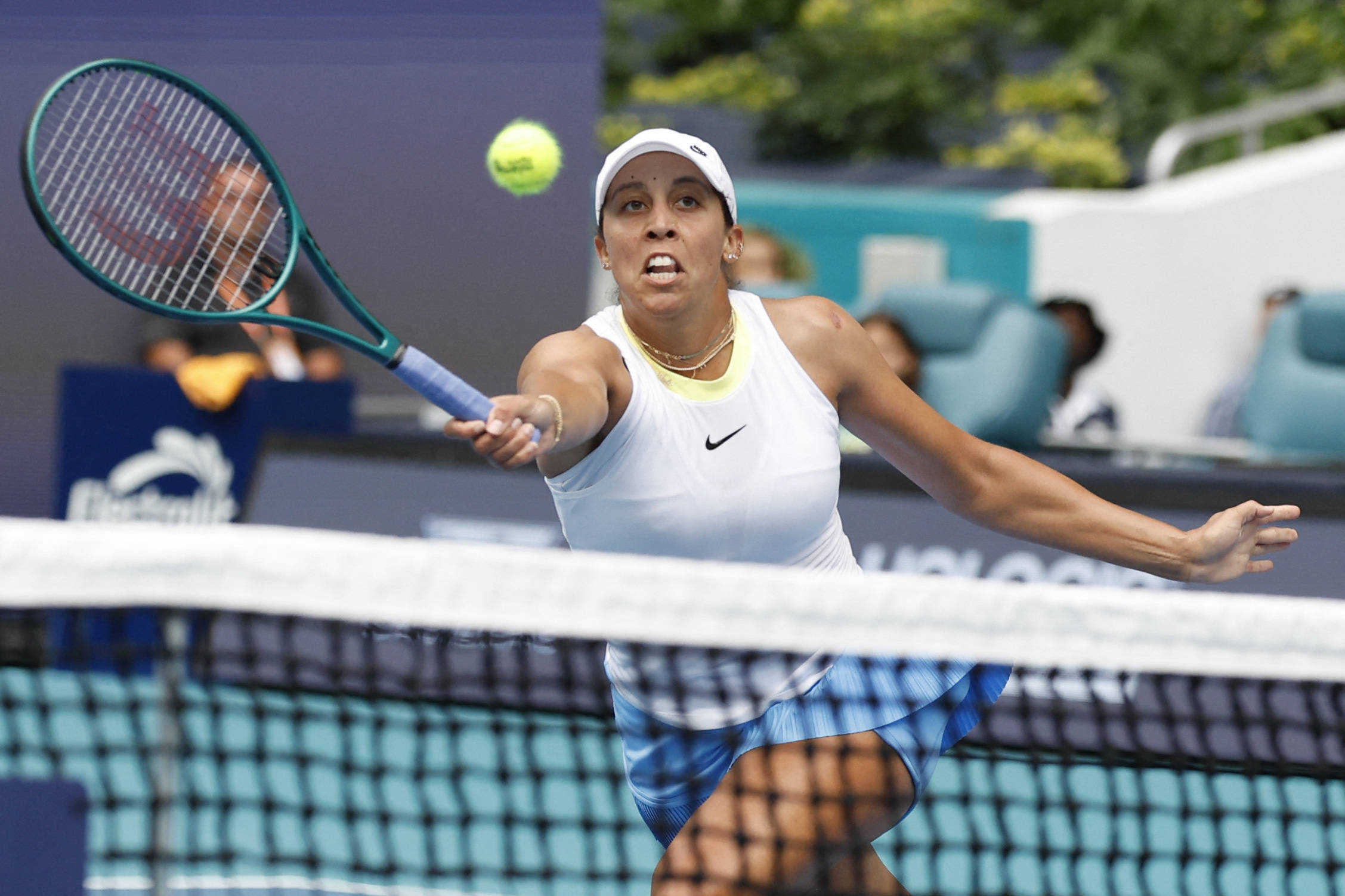 評訓練粗糙 評訓練粗糙